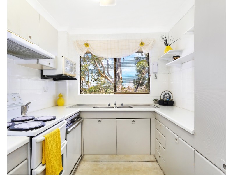 65/131-139 Oak Road, Kirrawee NSW 2232