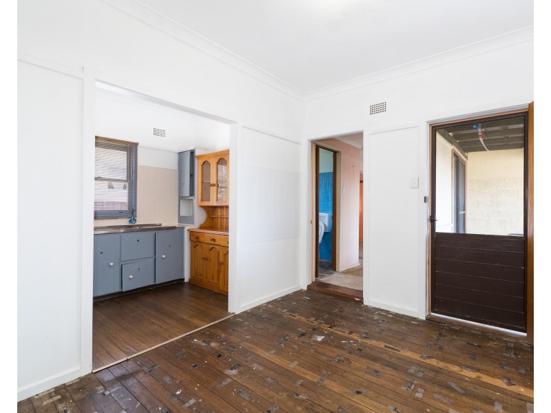 513 The Boulevarde, Kirrawee NSW 2232