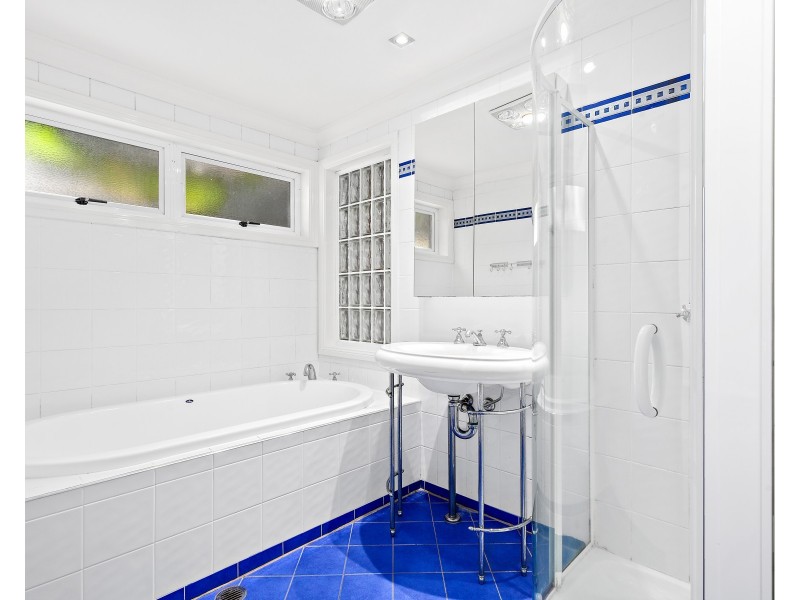 12 Molong Road, Gymea Bay NSW 2227