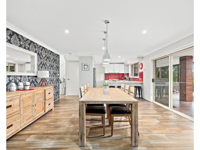 14 Pelican Place, Woronora Heights NSW 2233