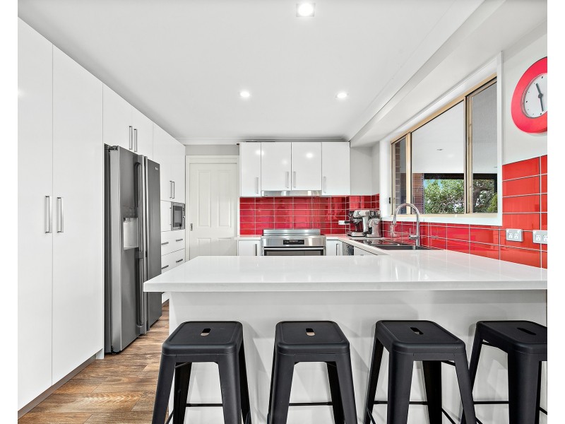 14 Pelican Place, Woronora Heights NSW 2233