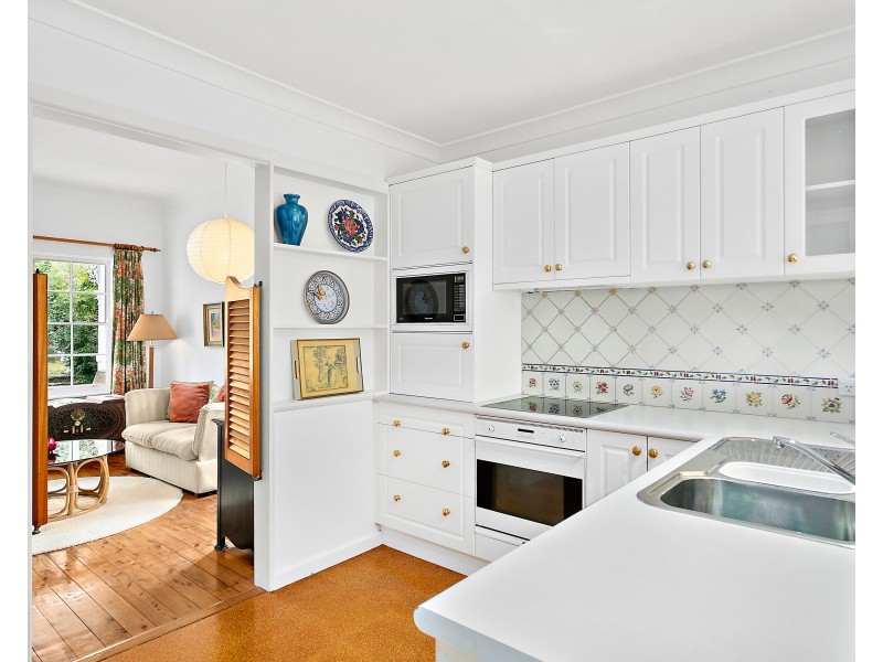 11 Mansion Point Road, Grays Point NSW 2232