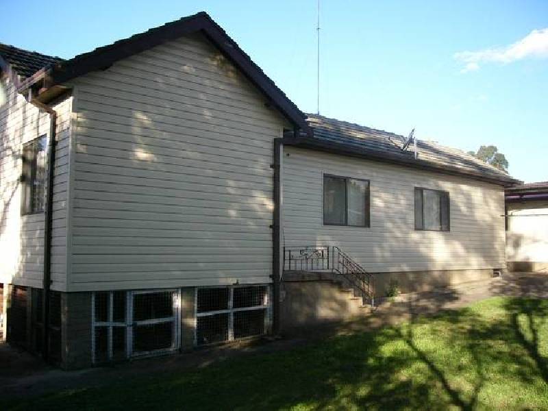 4 Ark Place, Riverstone NSW 2765