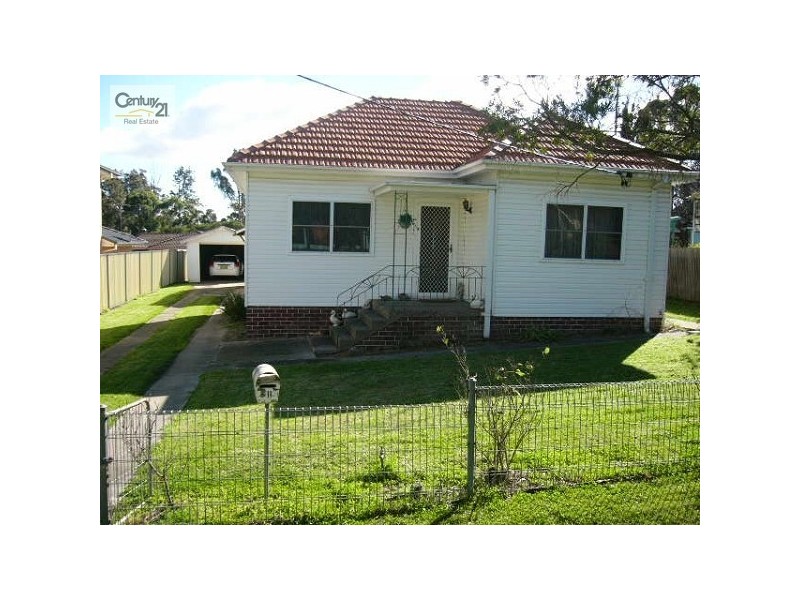 11 Dingle street, Riverstone NSW 2765