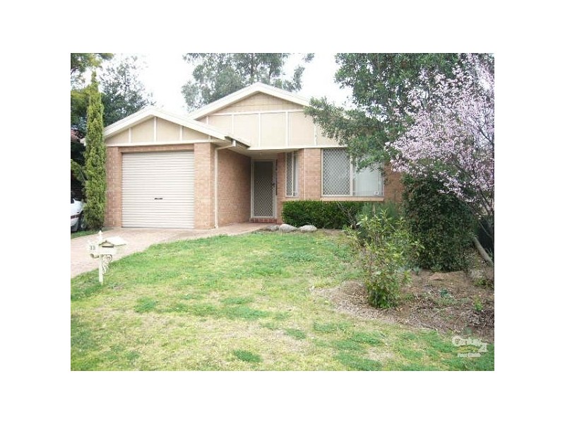33 HART ROAD, South Windsor NSW 2756