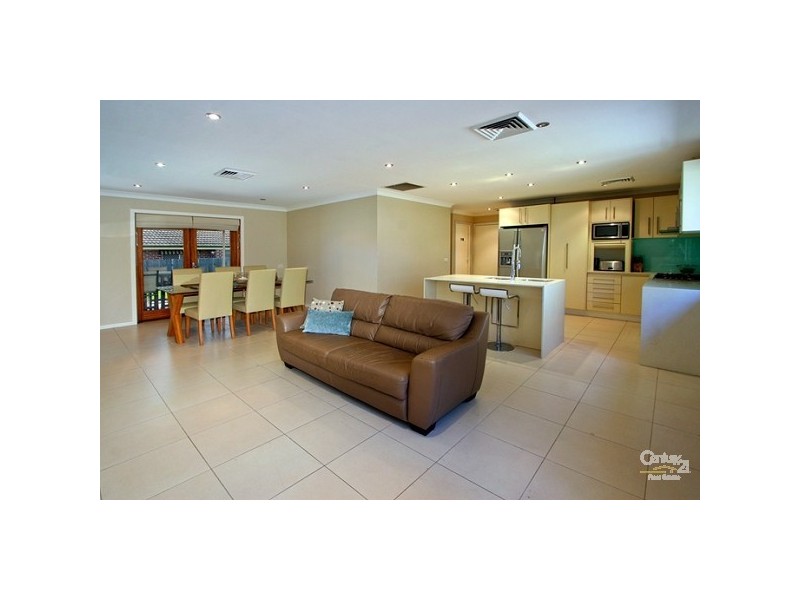 4 Lane Gr, Schofields NSW 2762