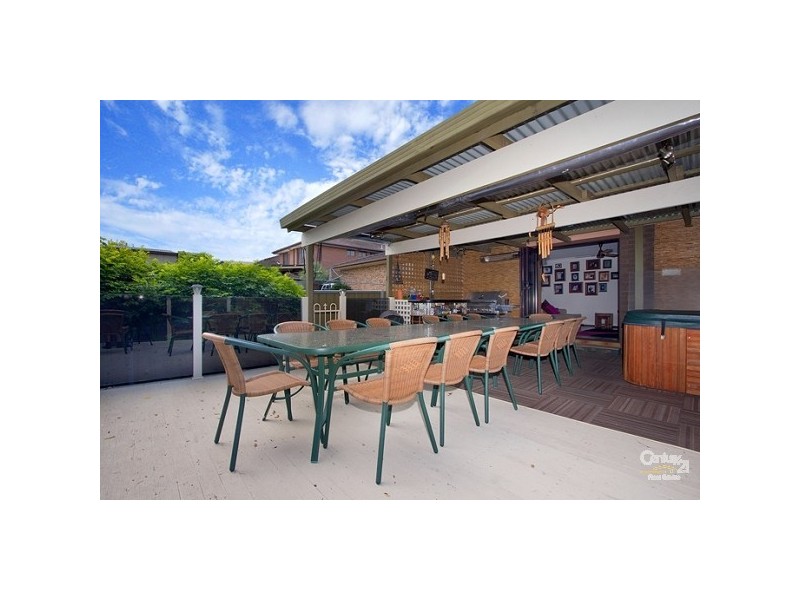 17 Oleander Cres, Riverstone NSW 2765