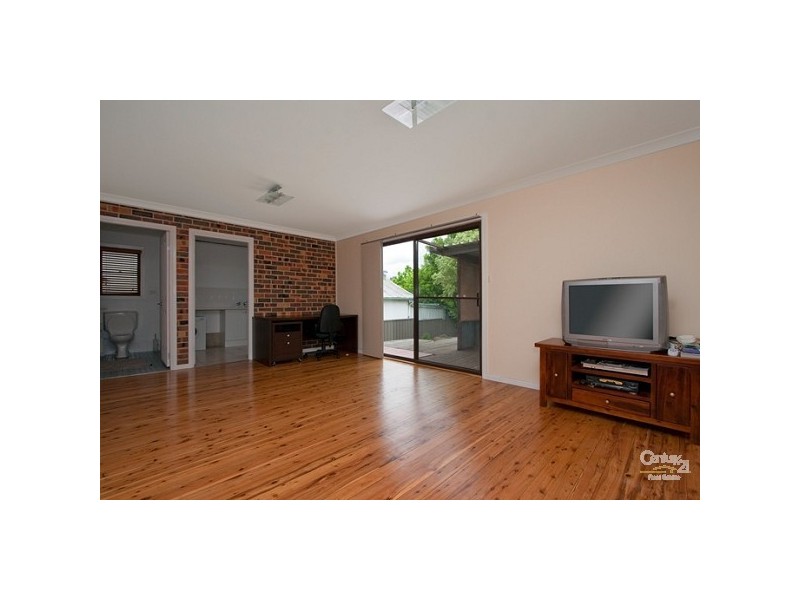 41 Regent St, Riverstone NSW 2765