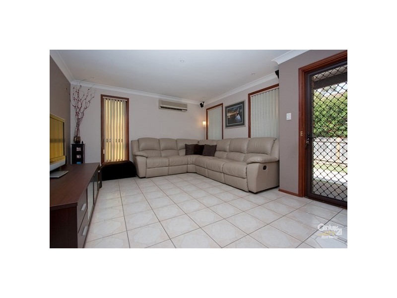 22 Hobart St, Riverstone NSW 2765