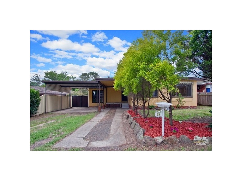 31 Gladstone pde, Riverstone NSW 2765