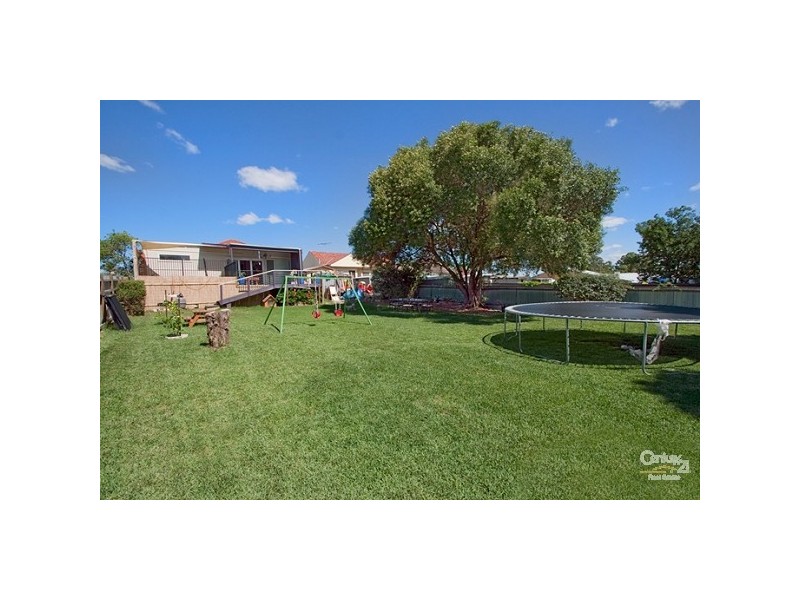 8 Woods St, Riverstone NSW 2765