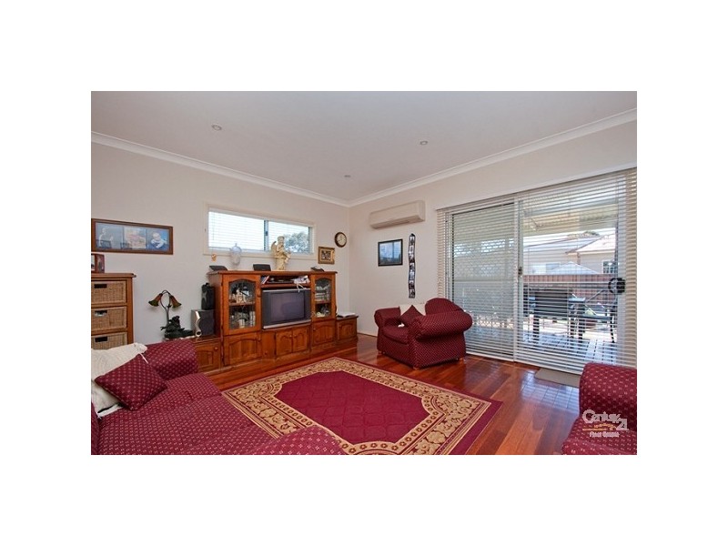 28 West Pde, Riverstone NSW 2765