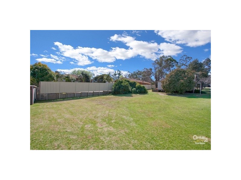 42 Woods St, Riverstone NSW 2765