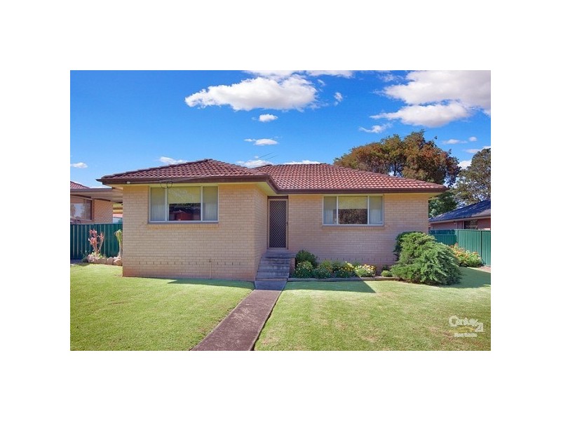 35 Oliver St, Riverstone NSW 2765