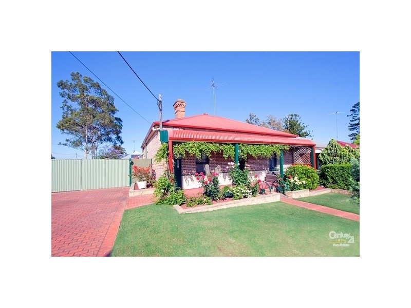 11 Oxford St, Riverstone NSW 2765