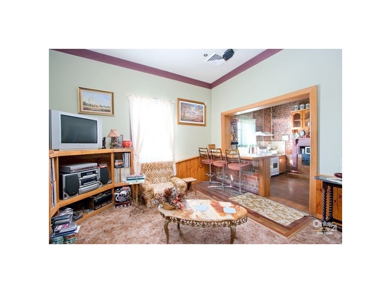 11 Oxford St, Riverstone NSW 2765