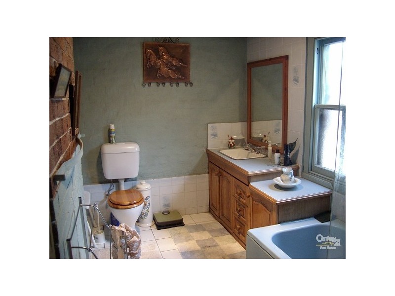 11 Oxford St, Riverstone NSW 2765