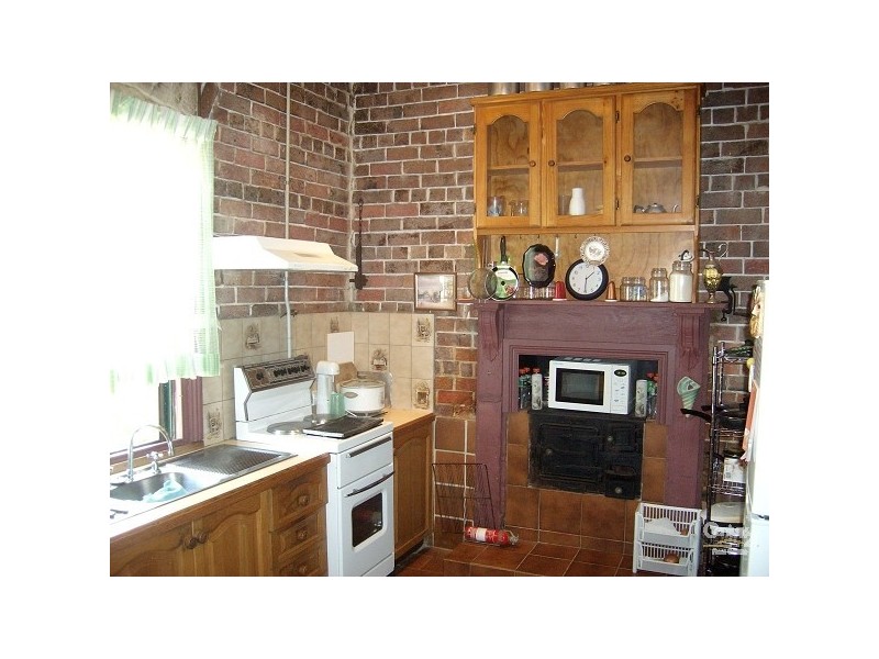 11 Oxford St, Riverstone NSW 2765