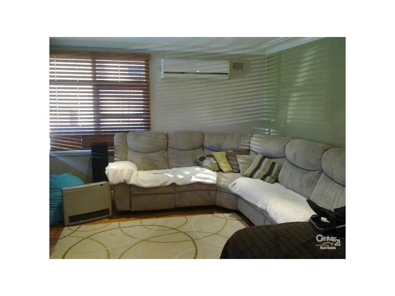 57 Castlereagh St, Riverstone NSW 2765