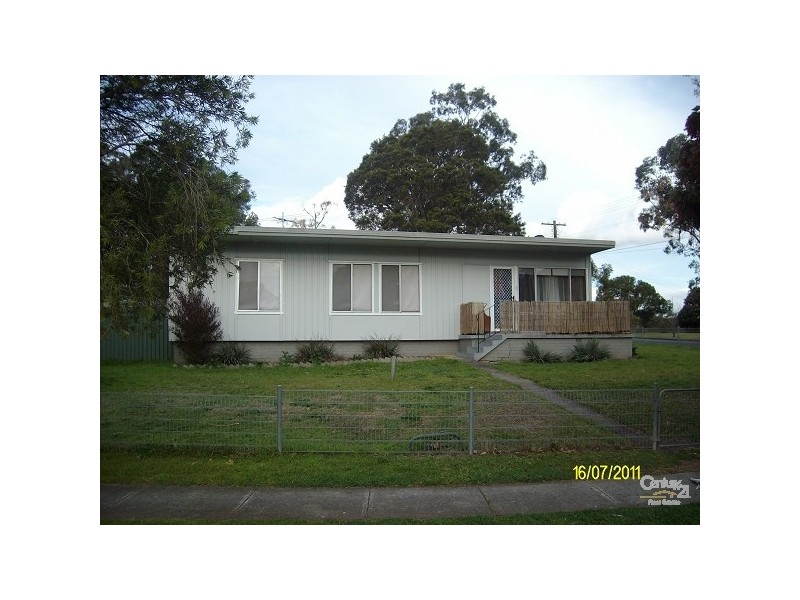 8 Dugald St, Riverstone NSW 2765