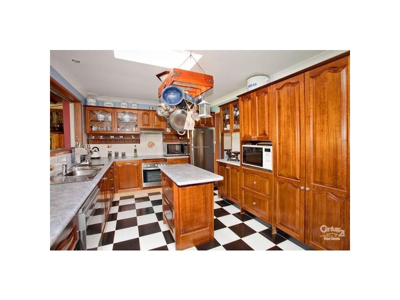 56 Wallace Rd, Vineyard NSW 2765