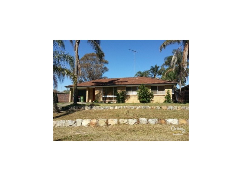 18 Beethoven Street, Cranebrook NSW 2749