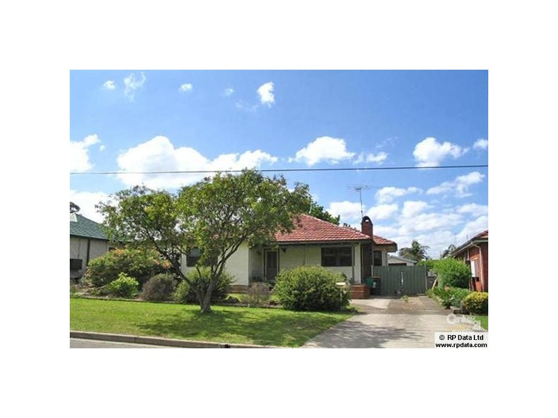 6 Church Street, Riverstone NSW 2765