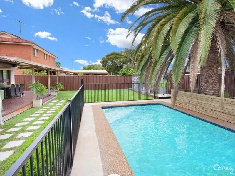 13 Balmain Road, Mcgraths Hill NSW 2756