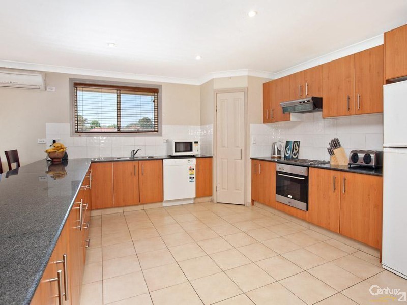 34 King St, Riverstone NSW 2765