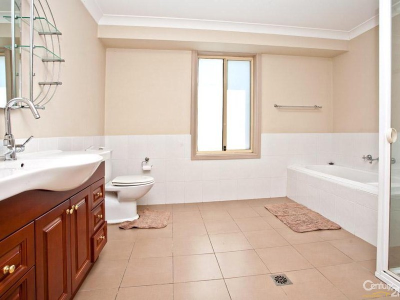 34 King St, Riverstone NSW 2765