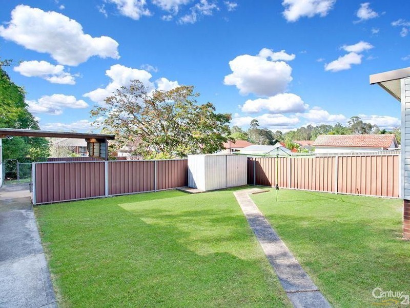 38 Castlereagh st, Riverstone NSW 2765