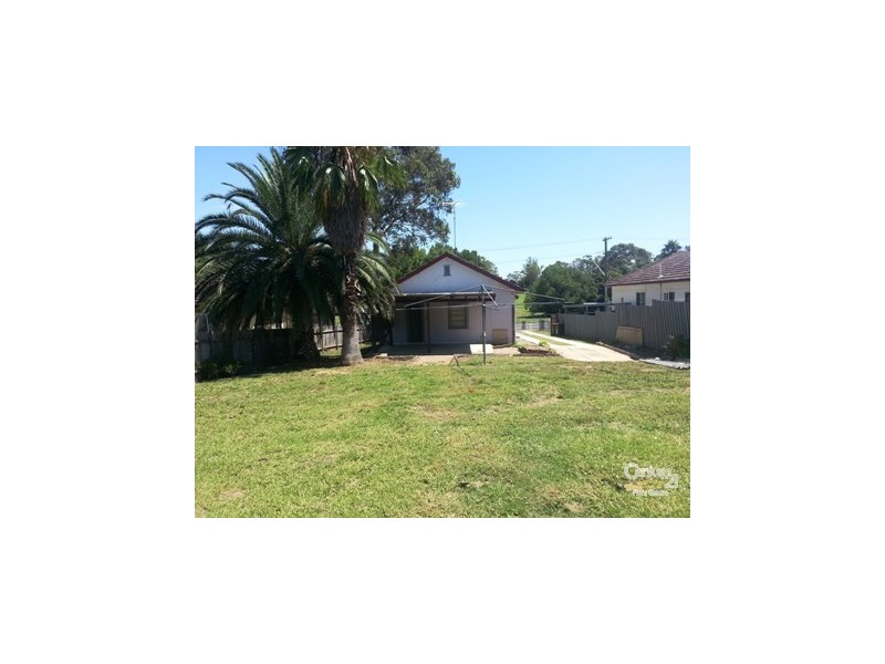 128 Garfield Rd East, Riverstone NSW 2765