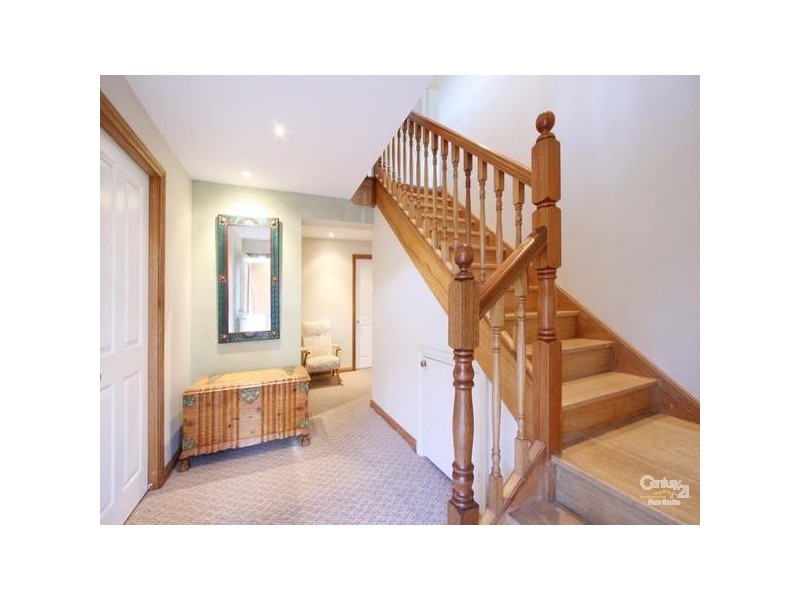 40 Oleander Cres, Riverstone NSW 2765