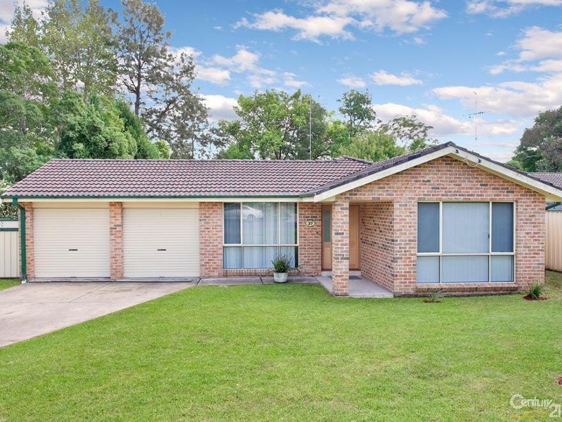 27 Gladstone Pde, Riverstone NSW 2765