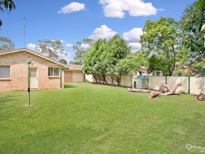 27 Gladstone Pde, Riverstone NSW 2765
