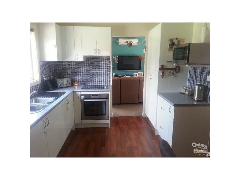 20 Hobart St, Riverstone NSW 2765