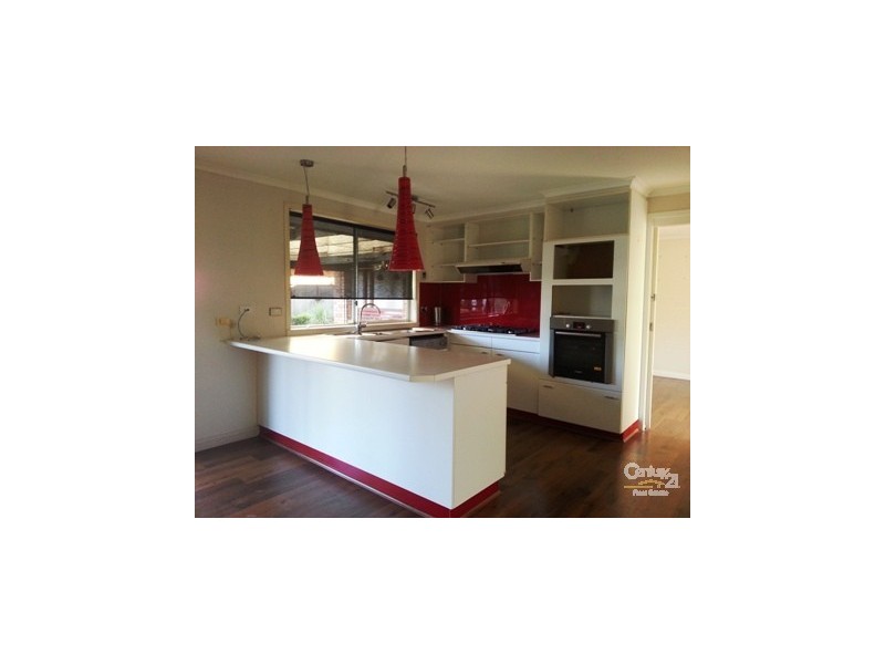 4 Agra Pl, Riverstone NSW 2765