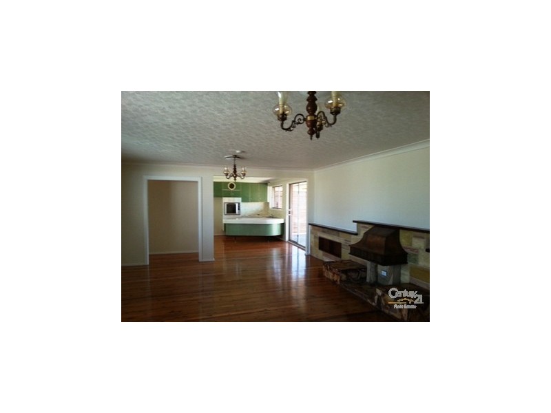 17 Crown Street, Riverstone NSW 2765