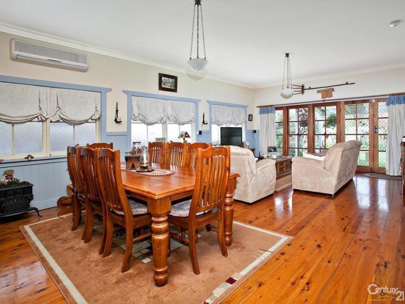 8 Regent Street, Riverstone NSW 2765