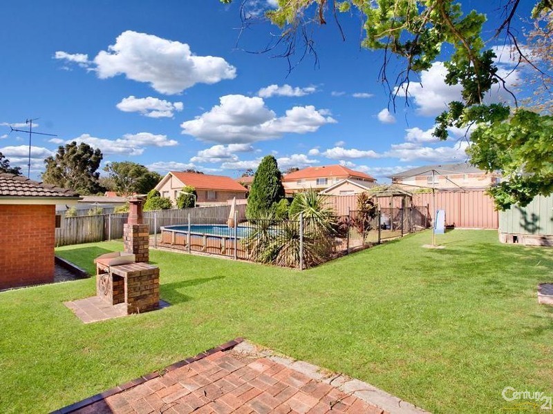 7 Justine Avenue, Baulkham Hills NSW 2153