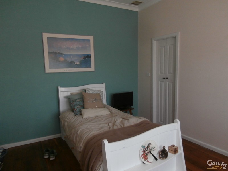 14 Railway Tce, Riverstone NSW 2765