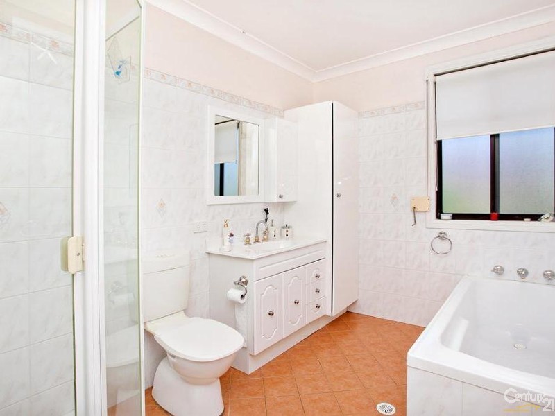 20 Wallace Rd, Vineyard NSW 2765