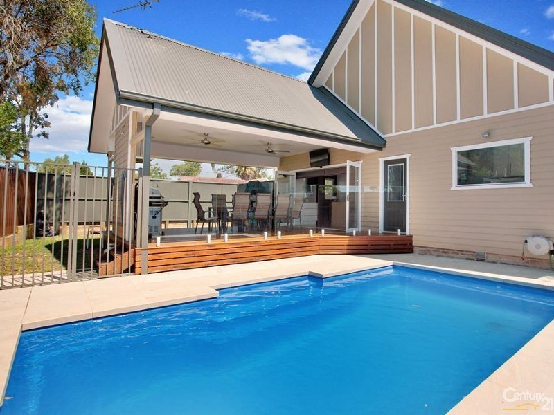 1 Gladstone Pde, Riverstone NSW 2765