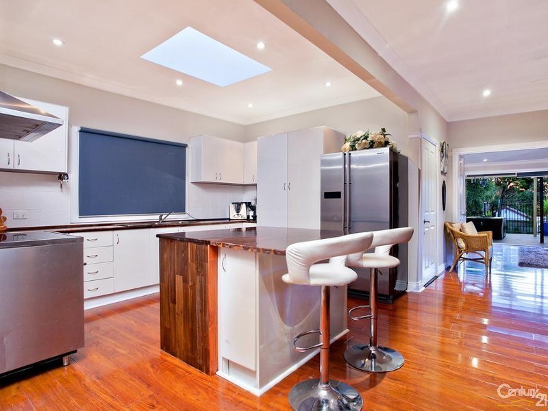 8 Woods Street, Riverstone NSW 2765