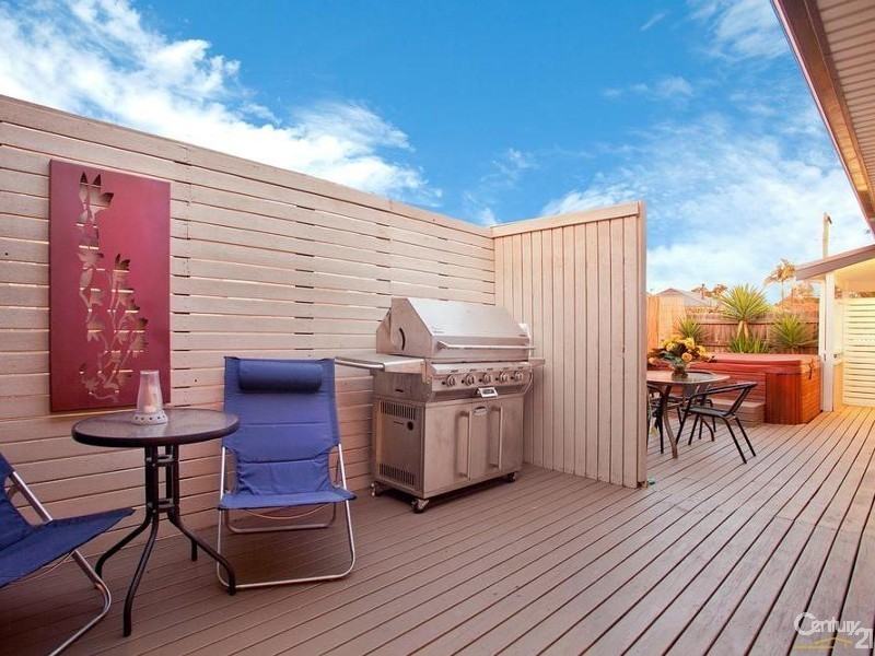 8 Woods Street, Riverstone NSW 2765