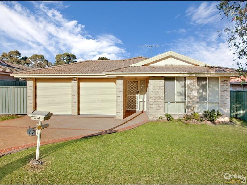 63 Aylward Ave, Quakers Hill NSW 2763