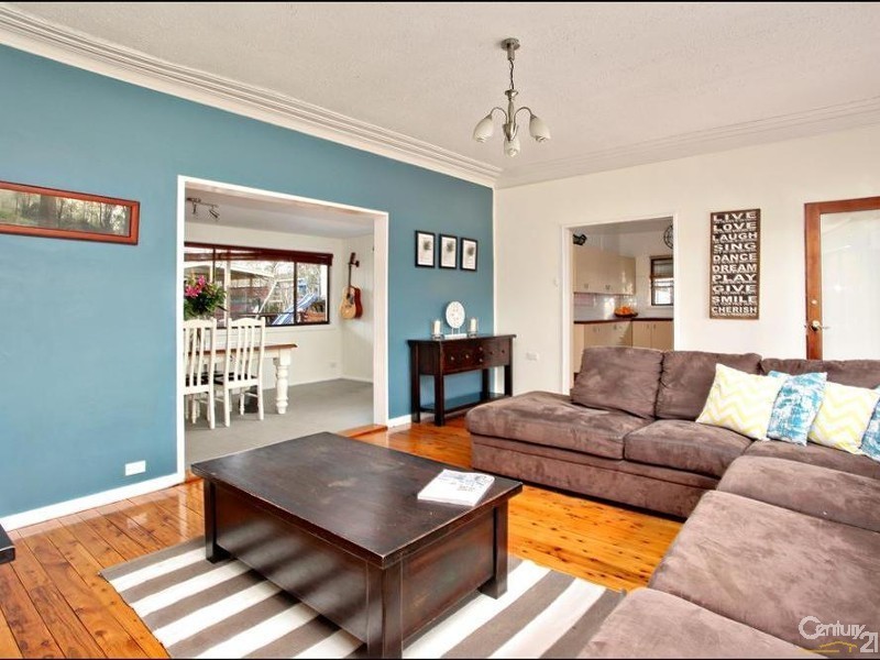 60 Gladstone Pde, Riverstone NSW 2765