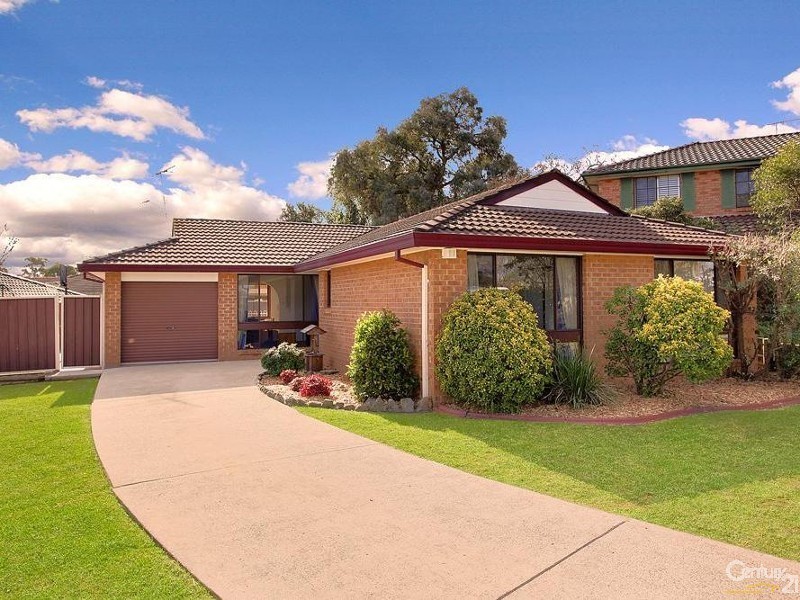 35 Camilleri Ave, Quakers Hill NSW 2763