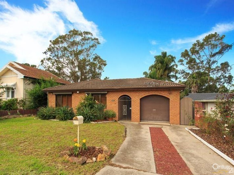 4 Hobart St, Riverstone NSW 2765