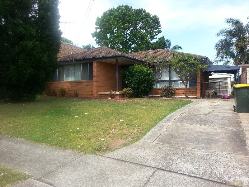 13 Agra Place, Riverstone NSW 2765